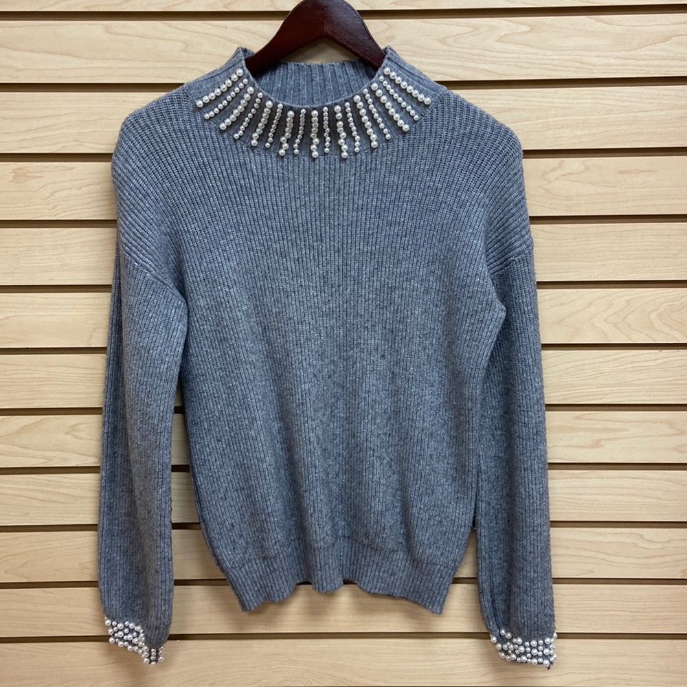 Bluoltre women fashionable sweater size S to M